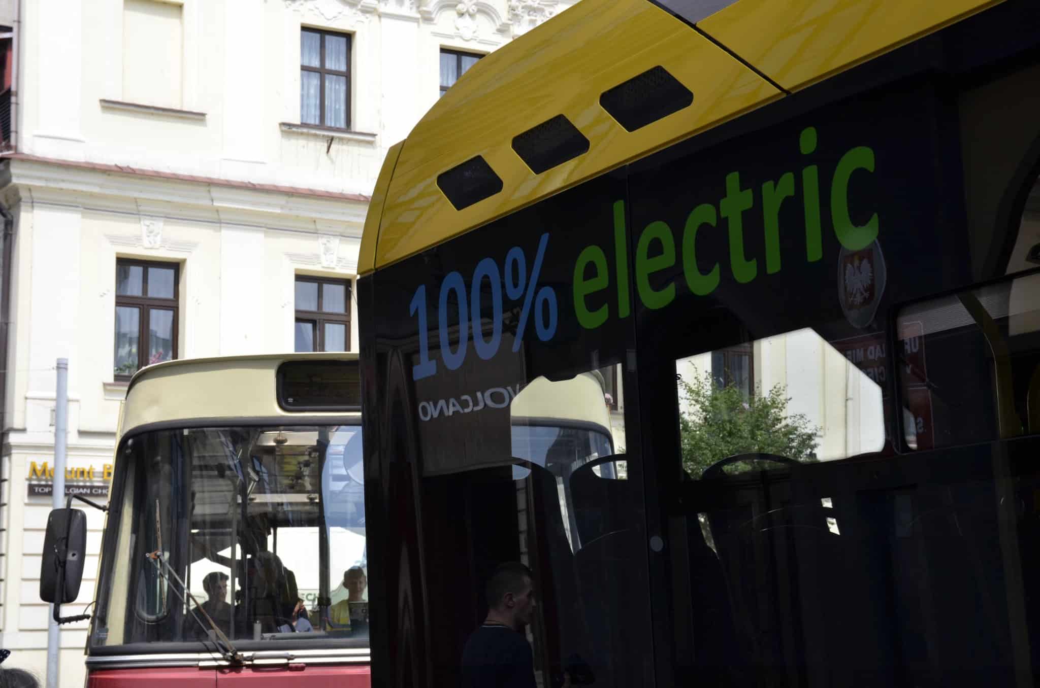 Infobus - Sześć MIDI autobusów elektycznych dla Cieszyna. Trzecie podejście. Analiza SWZ