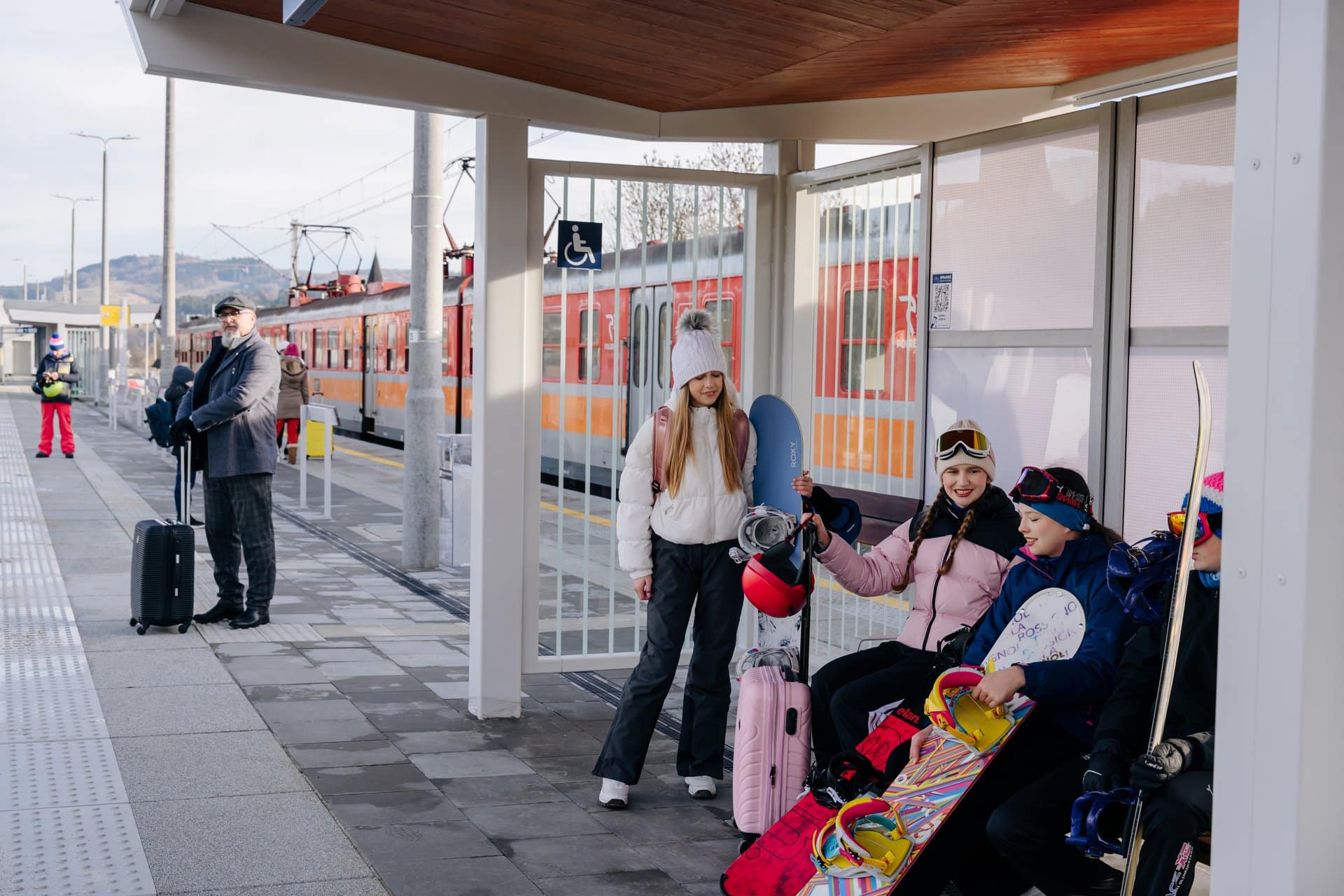 Inforail - Raport PFR: Kolej zyskała kosztem transportu samochodowego