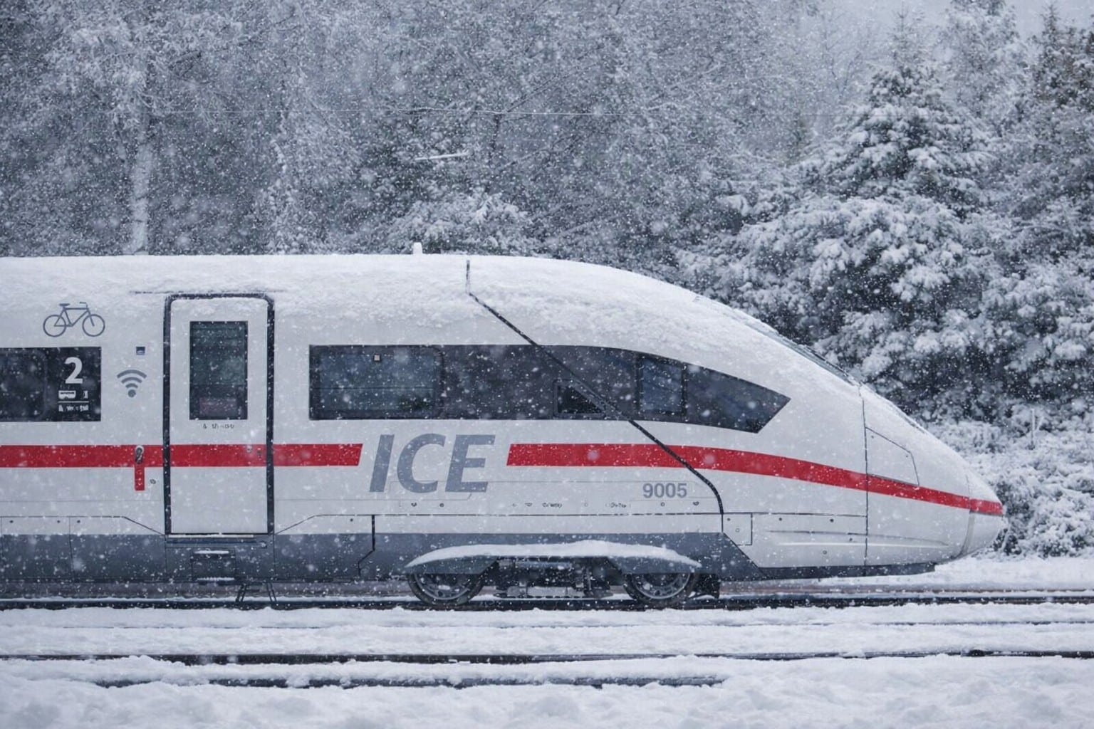 Inforail - Niemieckie Koleje szykują się na załamanie pogody. Możliwe opóźnienia i odwołania pociągów