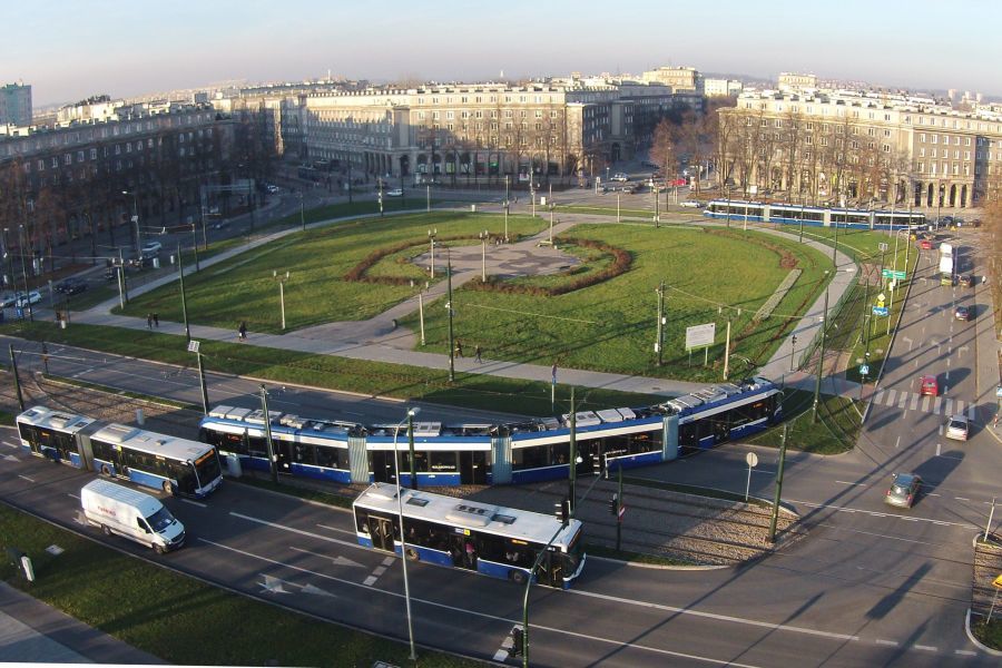 Infotram - Awaria wodociągowa w Krakowie. Wstrzymany ruch tramwajów na Placu Centralnym