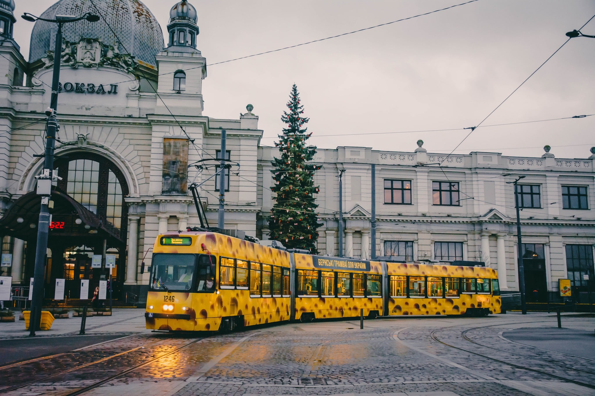 Infotram - Lwowskie tramwaje z „drugim oddechem”. Szwajcarska technika i rekordowy rok 2025