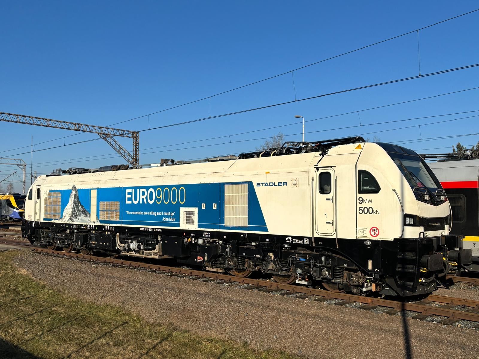 Inforail - Stadler rozszerza obszar eksploatacji lokomotywy Euro 9000. Trwa proces homologacji w Polsce