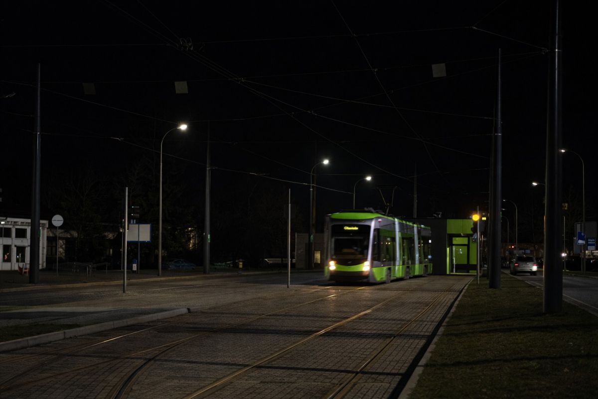 Infotram - Wiemy ilu pasażerów korzysta z nocnych tramwajów w Olsztynie. Czy ma to sens?