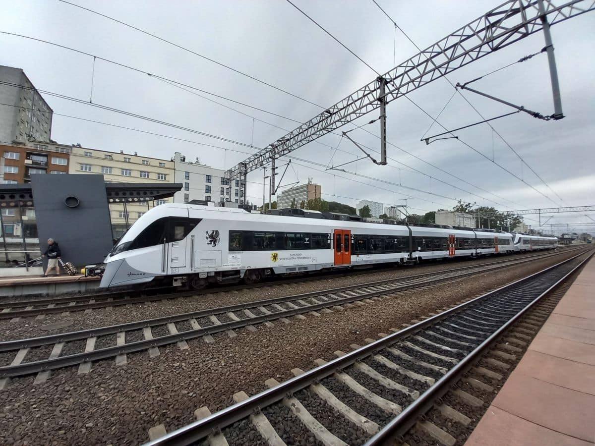 Inforail - Kolej na Pomorzu bije rekordy. Ale od marca będą podwyżki cen biletów w Taryfie Pomorskiej
