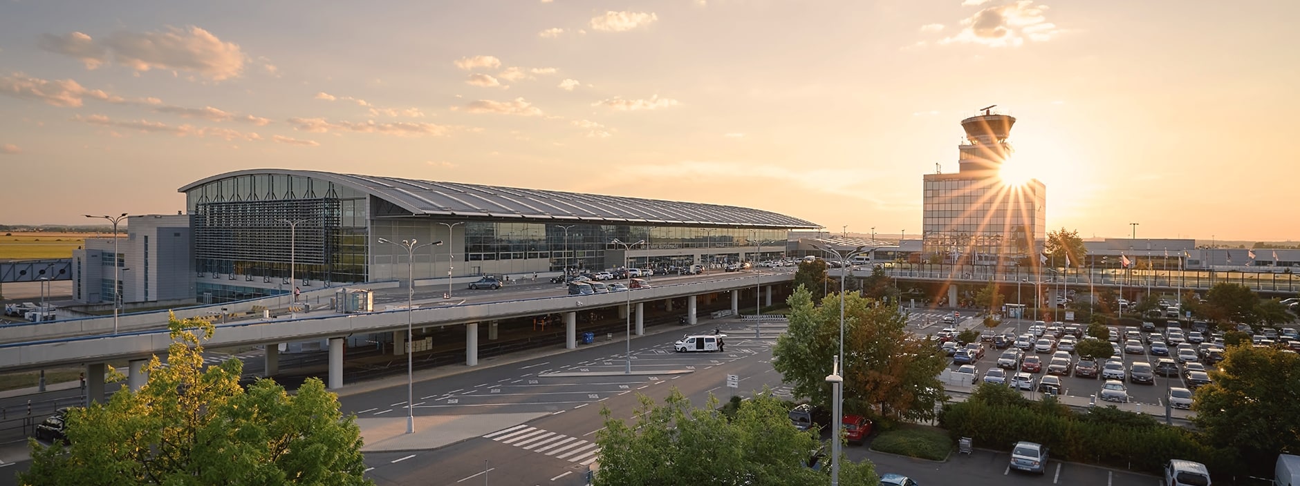Infoair - 20 lat Terminalu 2 w Pradze. 141 mln pasażerów i nowy rozdział w rozwoju lotniska