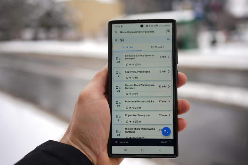 Infotrans - KiedyPrzyjedzie.pl w PKM Czechowice-Dziedzice. Informacja pasażerska w czasie rzeczywistym