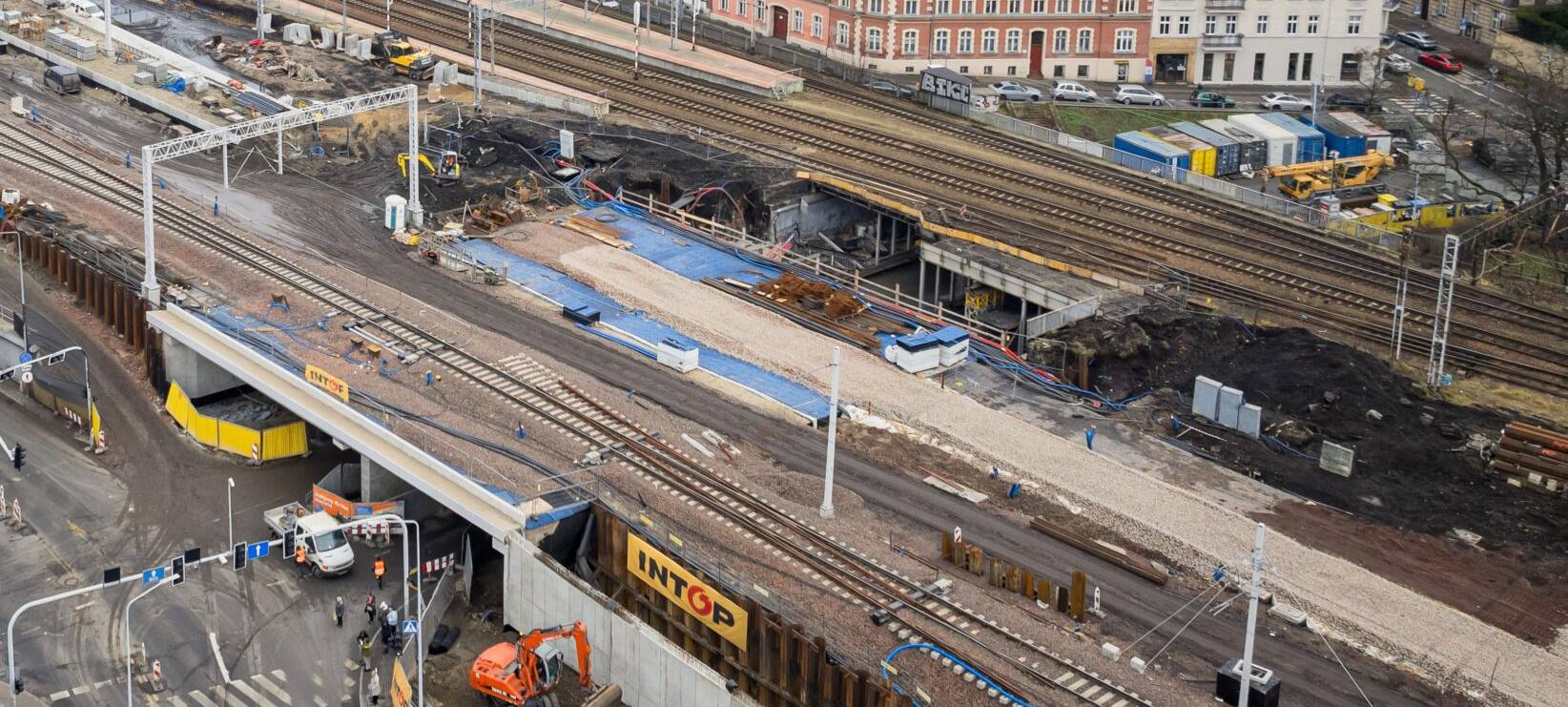 Infotrans - Katowice: Za 10 dni otworzą wiadukt na Mikołowskiej. 50 linii GZM zmieni trasy