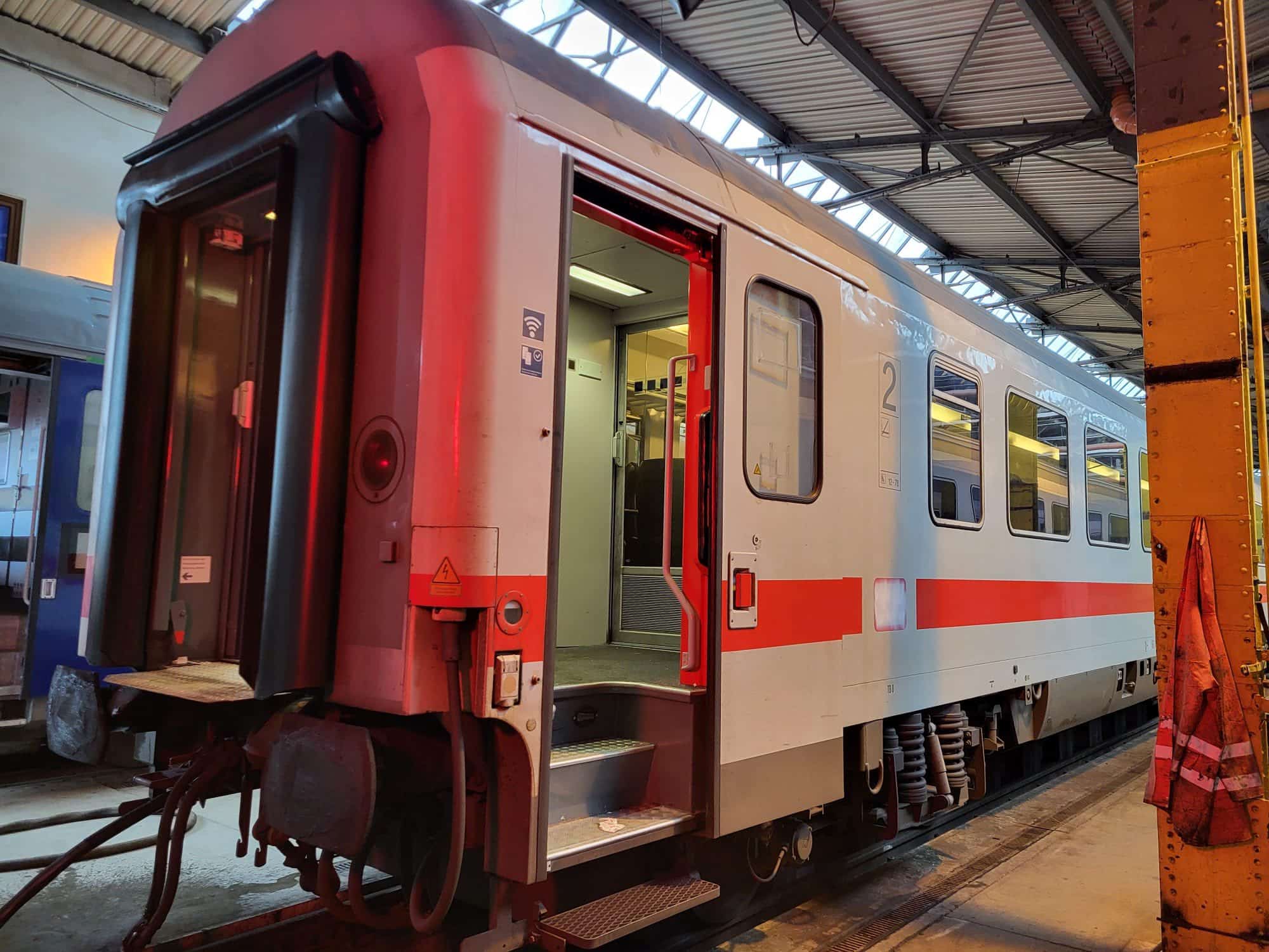 Inforail - Piotr Malepszak: Zakup używanych wagonów to powszechna praktyka. PKP Intercity nie wyklucza zakupu kolejnych