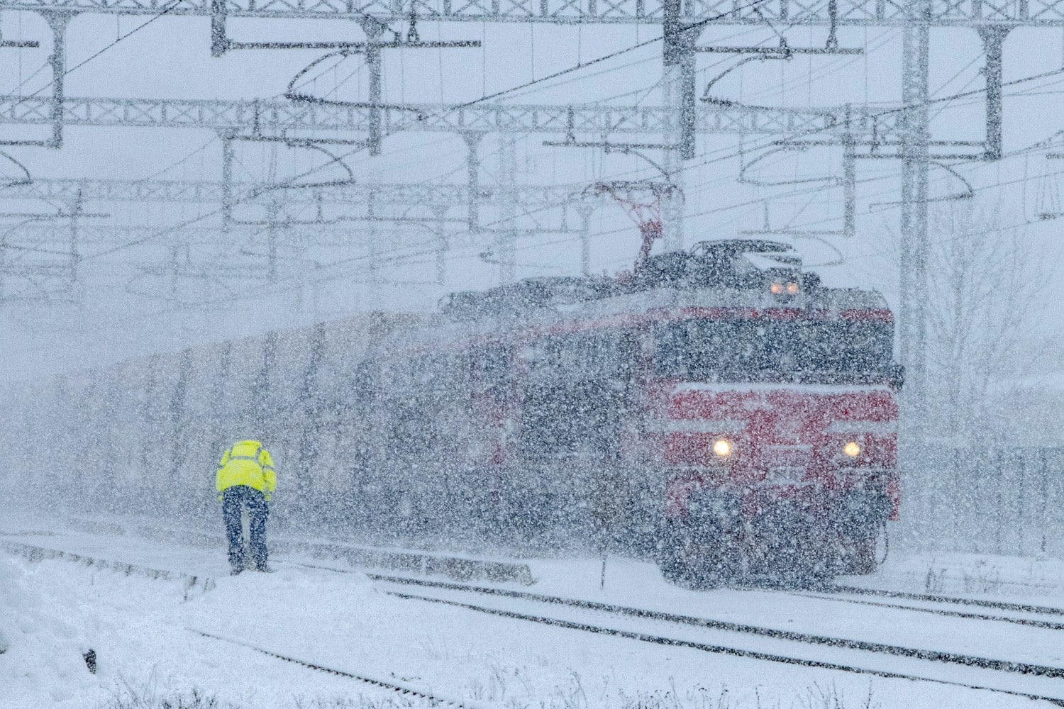 Inforail - Słowenia: Zima na kolei. Możliwe opóźnienia pociągów z powodu śniegu i gołoledzi