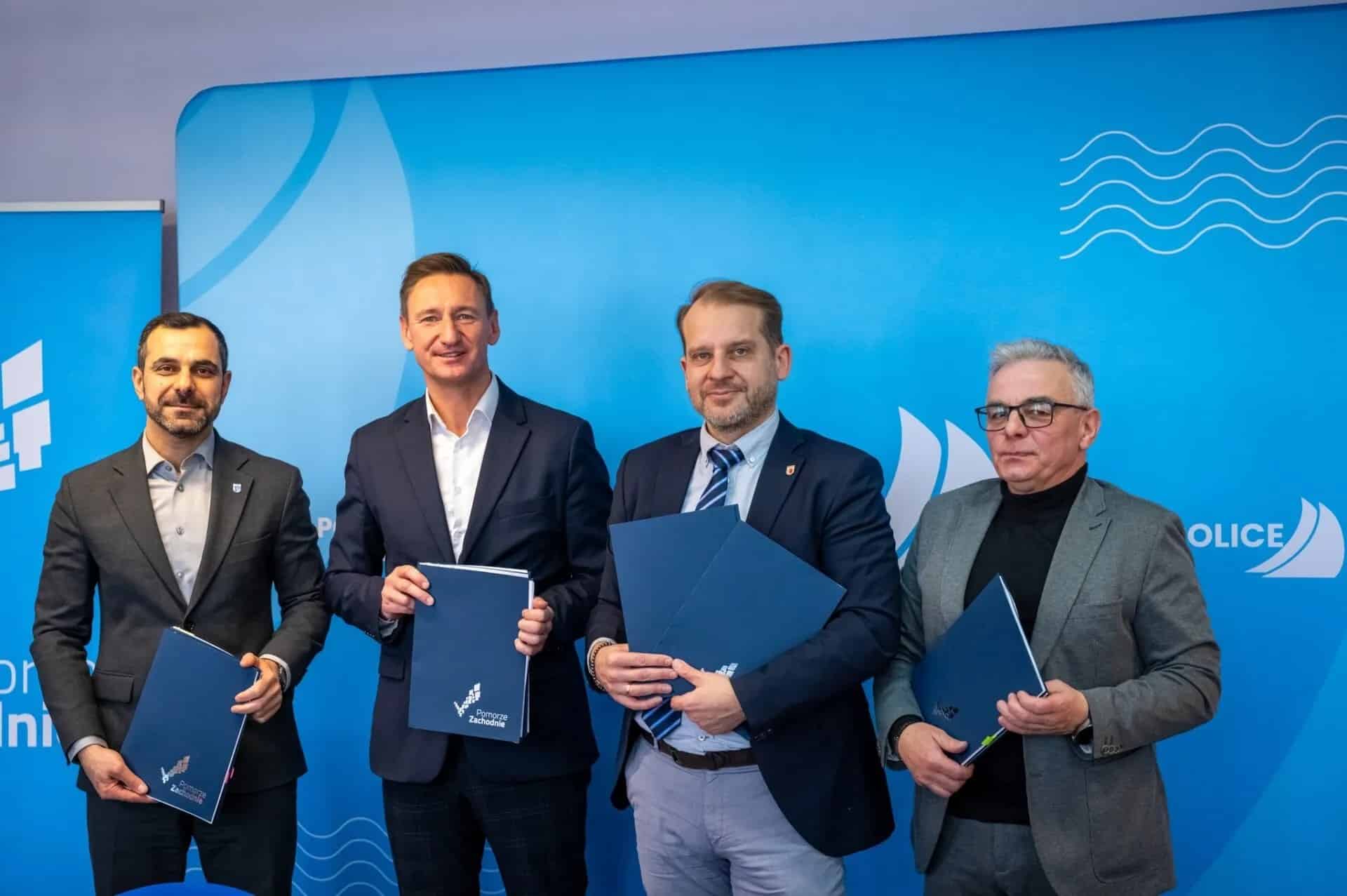 Infobus - Police z dotacją na pierwsze elektrobusy oraz transportową infrastrukturę. Z EFRR