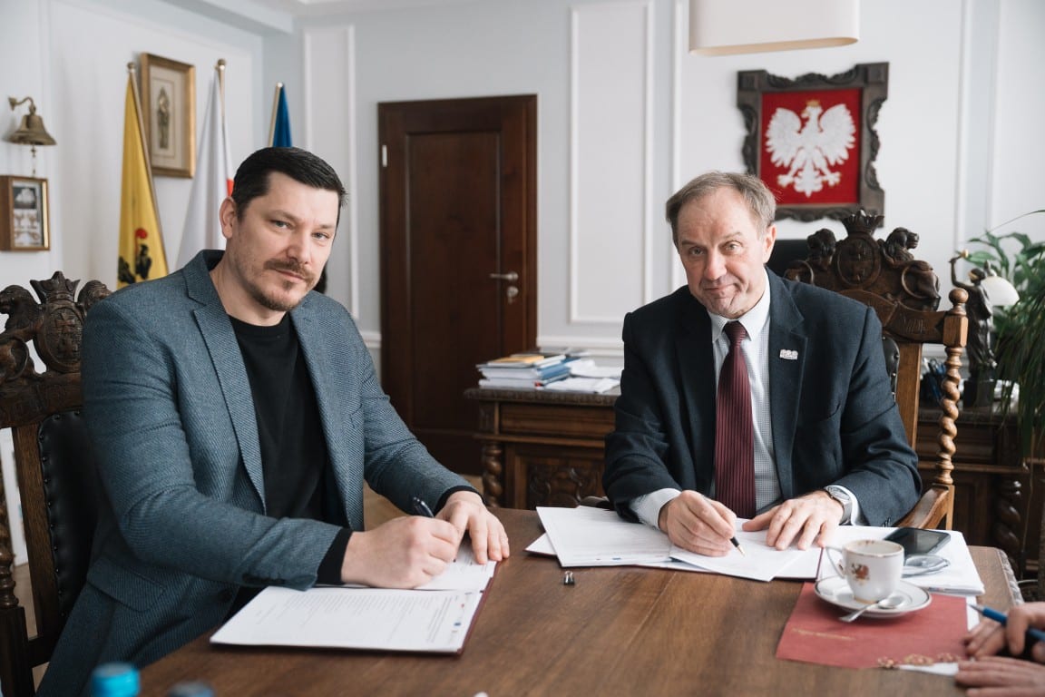 Infobus - MZK Słupsk ma dotację na 12 elektrobusów plus monitoring do starszych autobusów