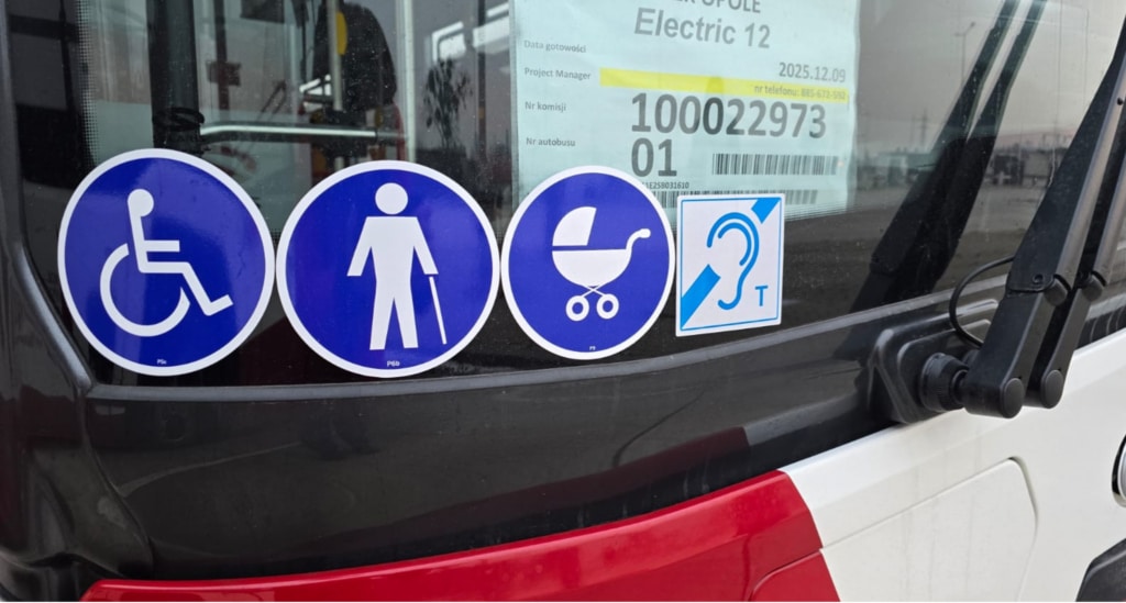 Infobus - MZK Opole: Przyjechały trzy pierwsze elektrobusy z ośmiu zamówionych od Solarisa