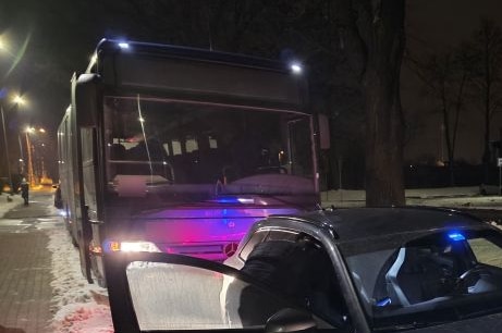 Infobus - Zgorzelec: Pijany 34-latek ukradł autobus marki Mercedes. „Chciał wrócić do domu”