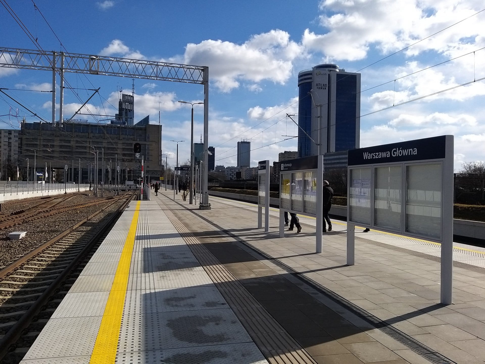 Inforail - Odbudowana niedawno Warszawa Główna zostanie najprawdopodobniej zlikwidowana