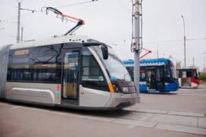 Infotram - Rosyjskie ataki sparaliżowały komunikację miejską w Kijowie. Metro, tramwaje i trolejbusy nie kursują