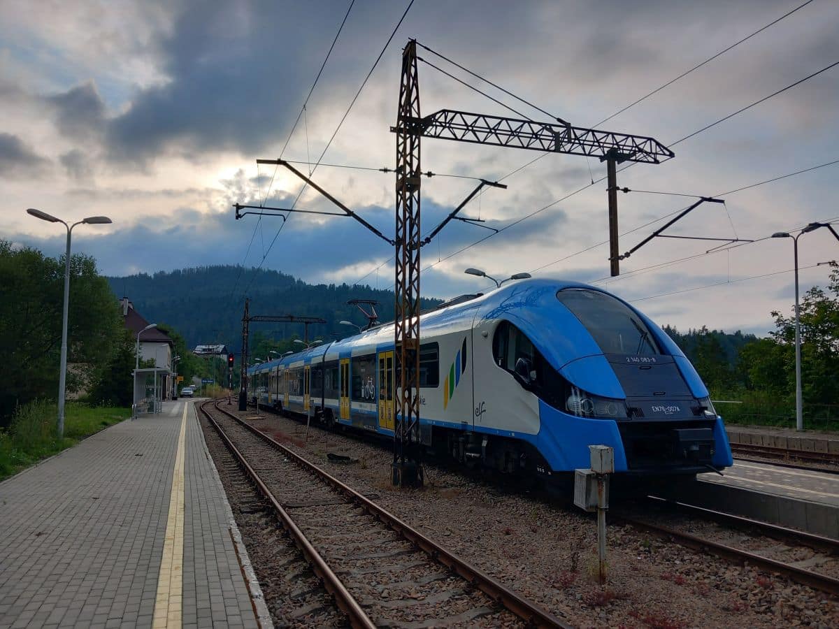 Inforail - Koleje Śląskie szukają wykonawcy napraw P5 dla Elfów. Jest przetarg