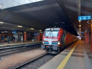 Inforail - Koniec taniego podróżowania z RegioJet? Ceny w Polsce znacznie w górę