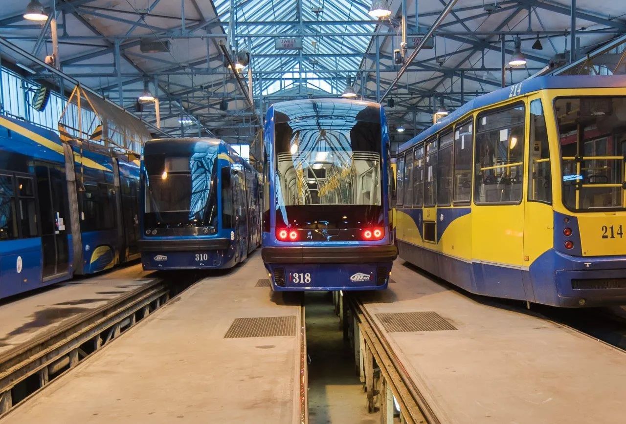 Infotram - Toruń podsumował plan modernizacji torowisk 2026. Zielona infrastruktura i nowe zasilanie