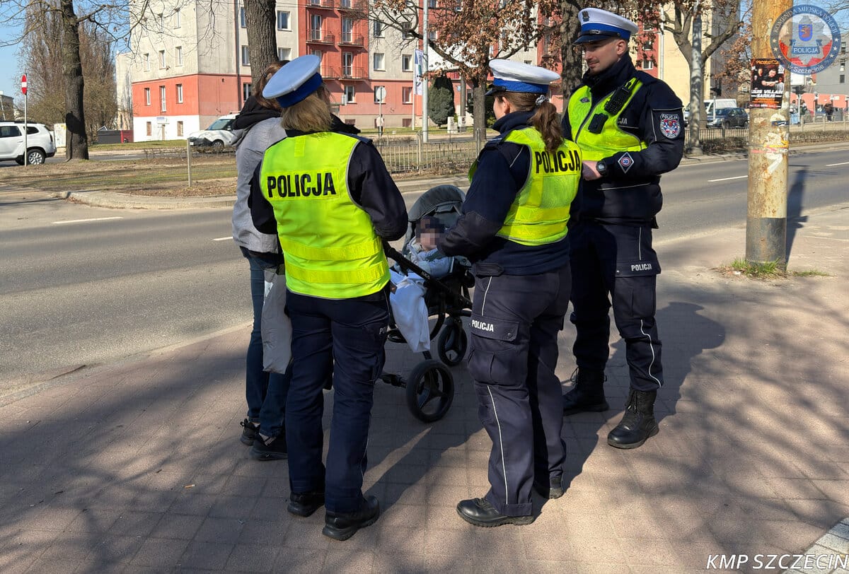 Infobike - 163 wykroczenia jednego dnia. Policja w Szczecinie wzięła pod lupę rowerzystów i pieszych