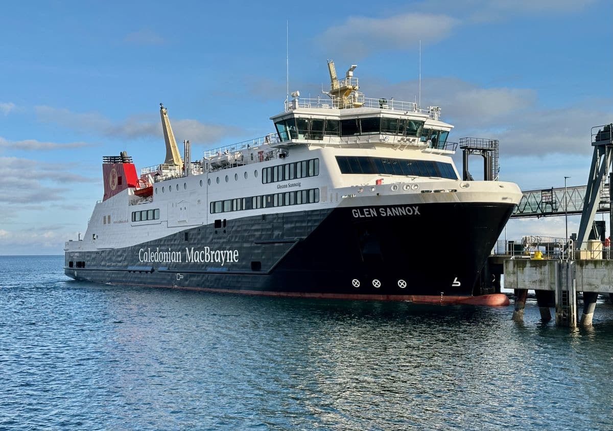 Infoship - Kolejne problemy szkockiego promu Glen Sannox. Potrzebna kosztowna wymiana śrub napędowych
