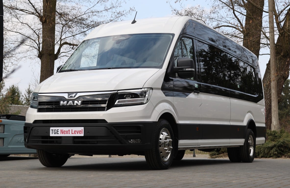Infobus - Minibus turystyczny MAN TGE Coach z zabudową Altas wchodzi do oferty MAN