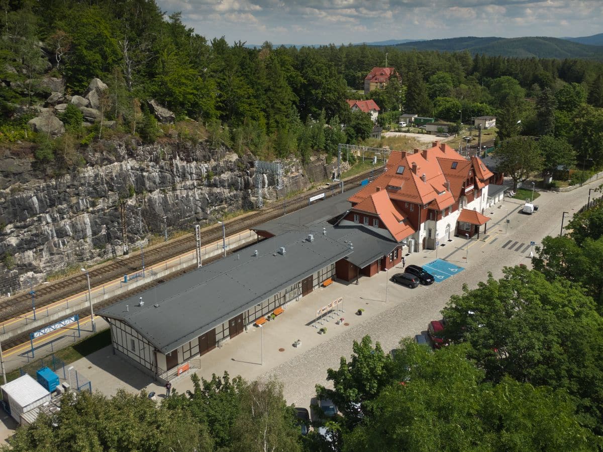 Inforail - Rośnie satysfakcja pasażerów z dworców kolejowych. Najlepszy wynik w historii badań PKP S.A.