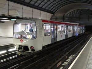 Infotram - Lyon planuje modernizację systemów trakcyjnych w pojazdach metra MPL85