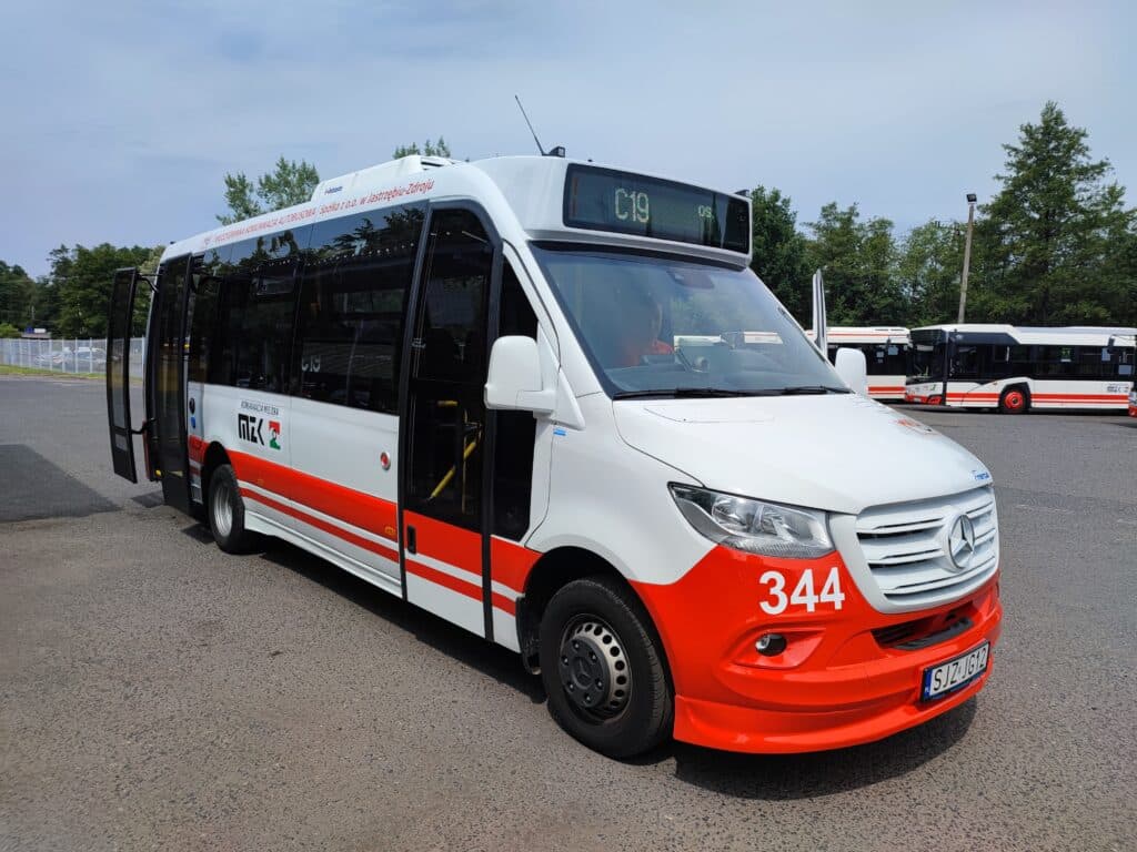 Infobus - MZK Opole zamawia kolejne MINI autobusy. Pod nowe zadanie – przewozy szkolne