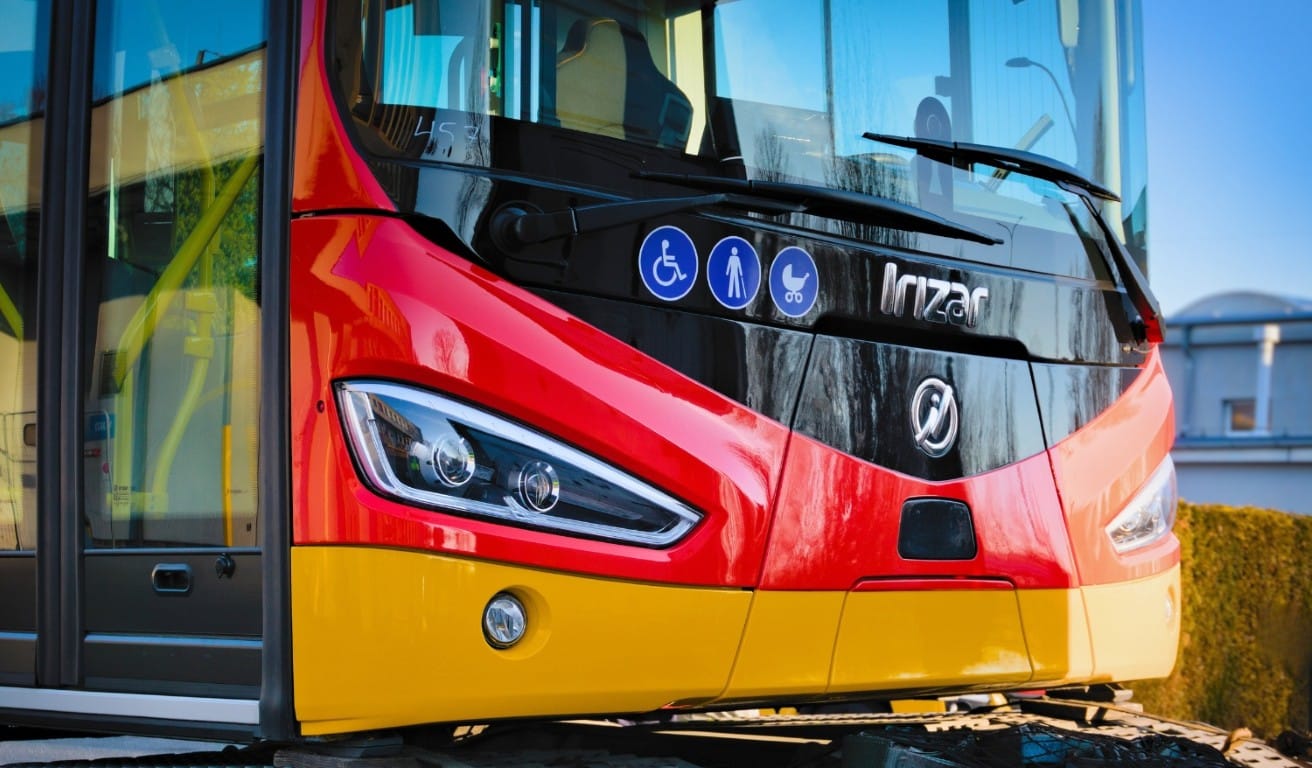 Infobus - MZK Bielsko-Biała z kolejną nową marką we flocie. Zaczynają się odbiory autobusów Irizar