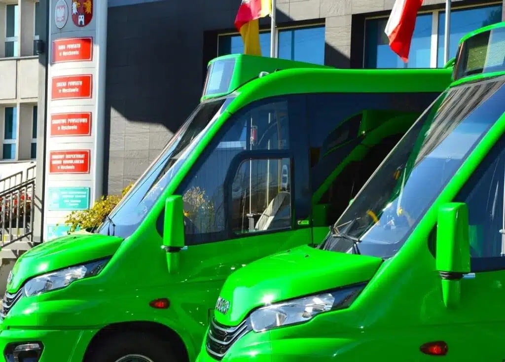 Infobus - Powiat Myszkowski rozstrzyga liniowy kontrakt. Cztery części – czterech operatorów autobusowych