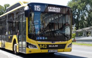 Infobus - PKM Katowice ponownie szuka dostawcy 15 autobusów CNG. Dostawy do 450 dni