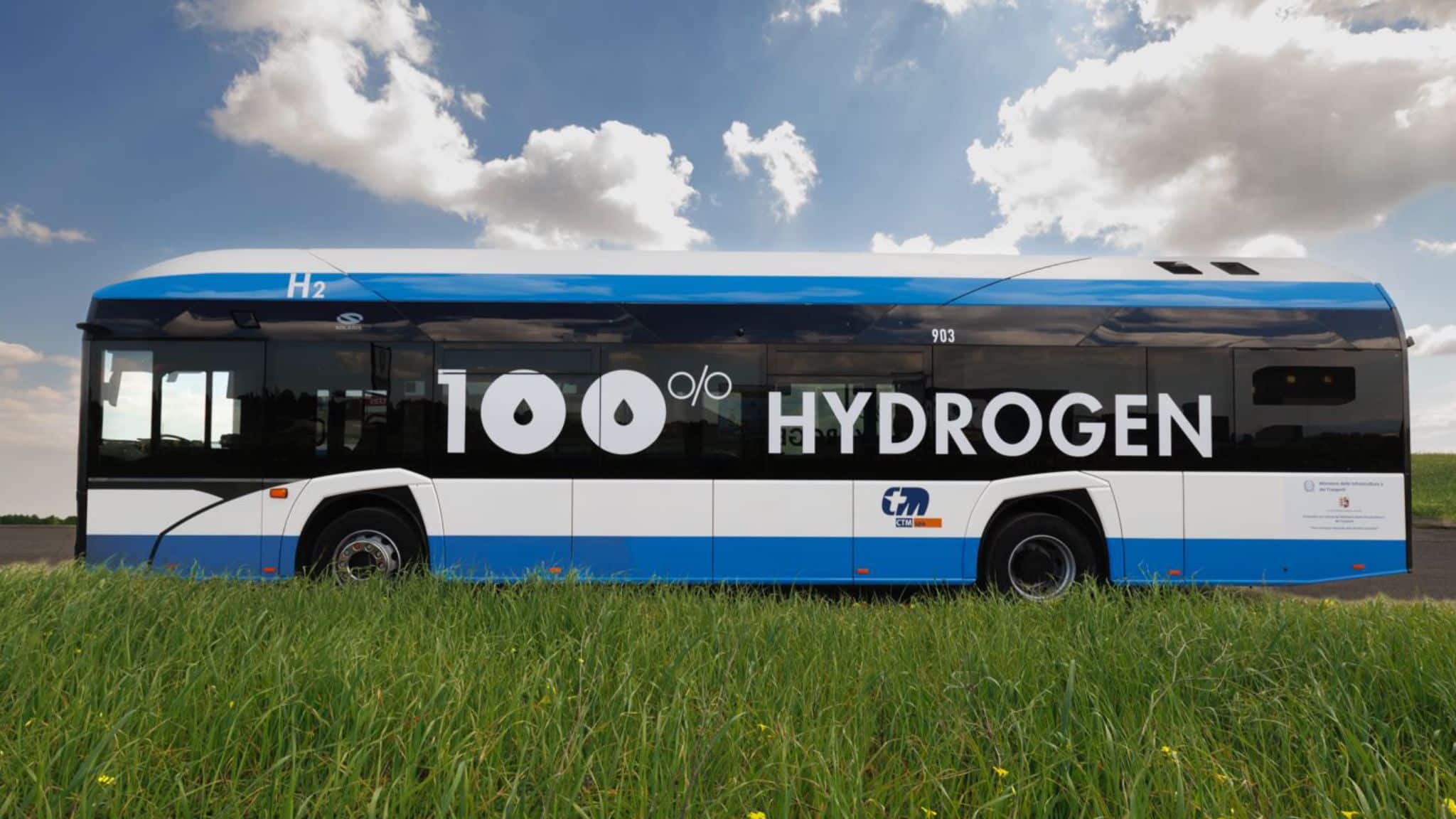 Infobus - Sardynia uruchamia autobusy wodorowe. Od Solarisa i stawia na napędowy miks