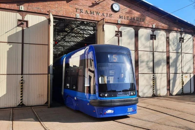 Infotram - 135 lat komunikacji miejskiej w Toruniu. MZK zaprasza na Dzień Otwarty w zajezdni tramwajowej