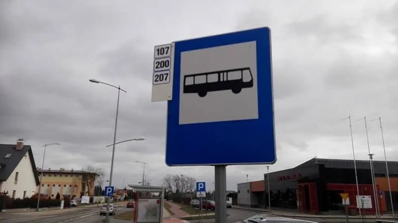 Infotrans - Nowe tablice informacji pasażerskiej dla Pruszcza Gdańskiego. Miasto ogłosiło przetarg