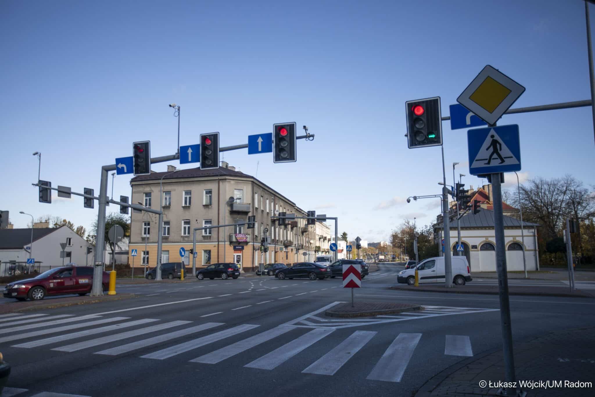 Infotrans - Cztery oferty na ITS w Radomiu. Najtańsza o ponad 40 mln zł poniżej budżetu MZDiK
