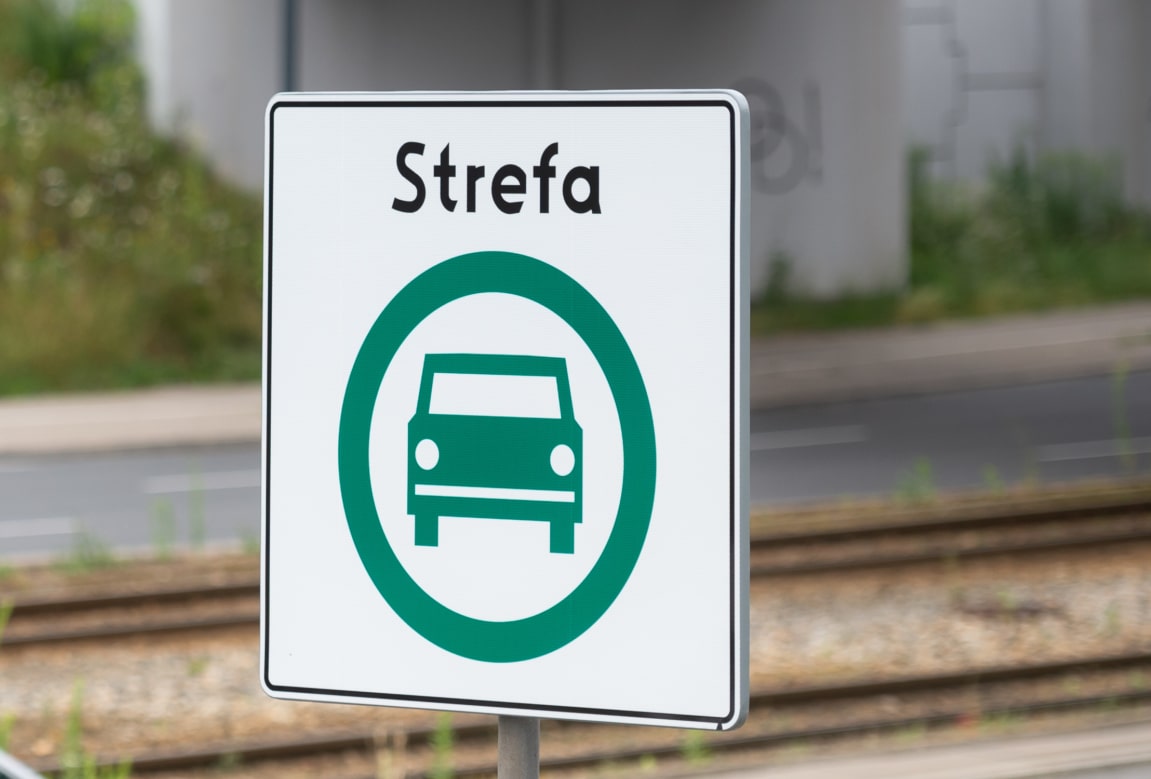 Infotrans - Za dwa lata 130 tys. aut zarejestrowanych w stolicy nie wjedzie do warszawskiej SCT