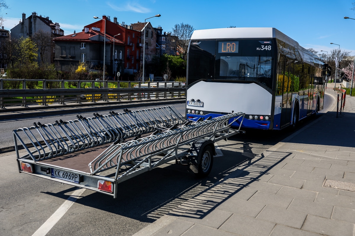 Infobike - Rower w autobusie? Kraków pokazuje, jak wygodnie dojechać do Ojcowa