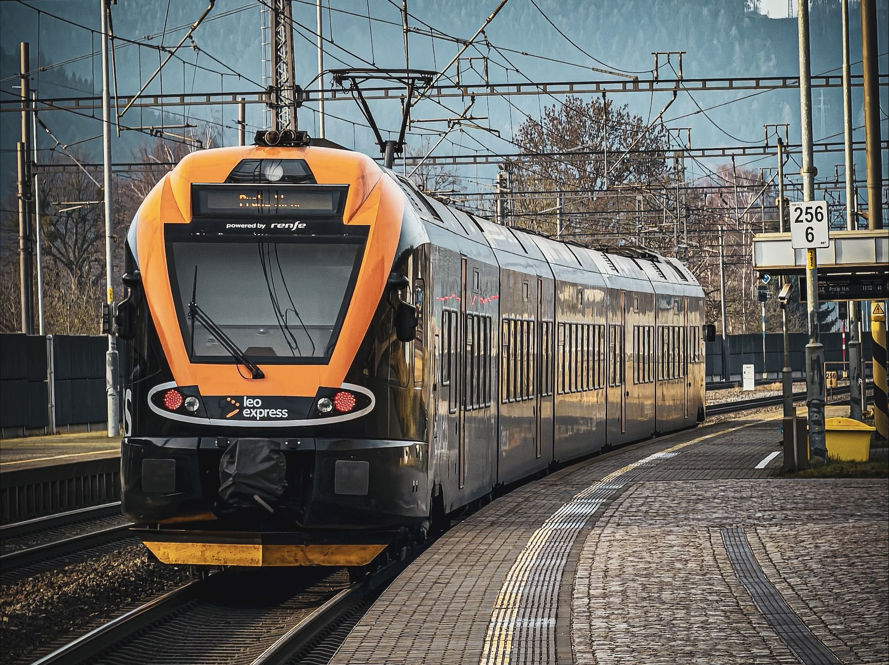 Inforail - Leo Express zwiększa liczbę połączeń na Wielkanoc