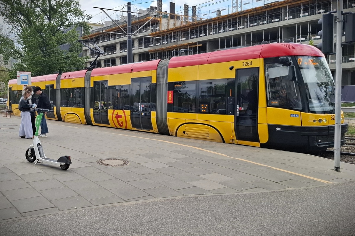 Infotram - Majówka pod znakiem remontów w Warszawie. Znaczne utrudnienia dla pasażerów tramwajów