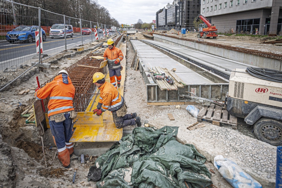 Infotram - Kolejne utrudnienia w Warszawie. Tramwajowe remonty rozkręcają się