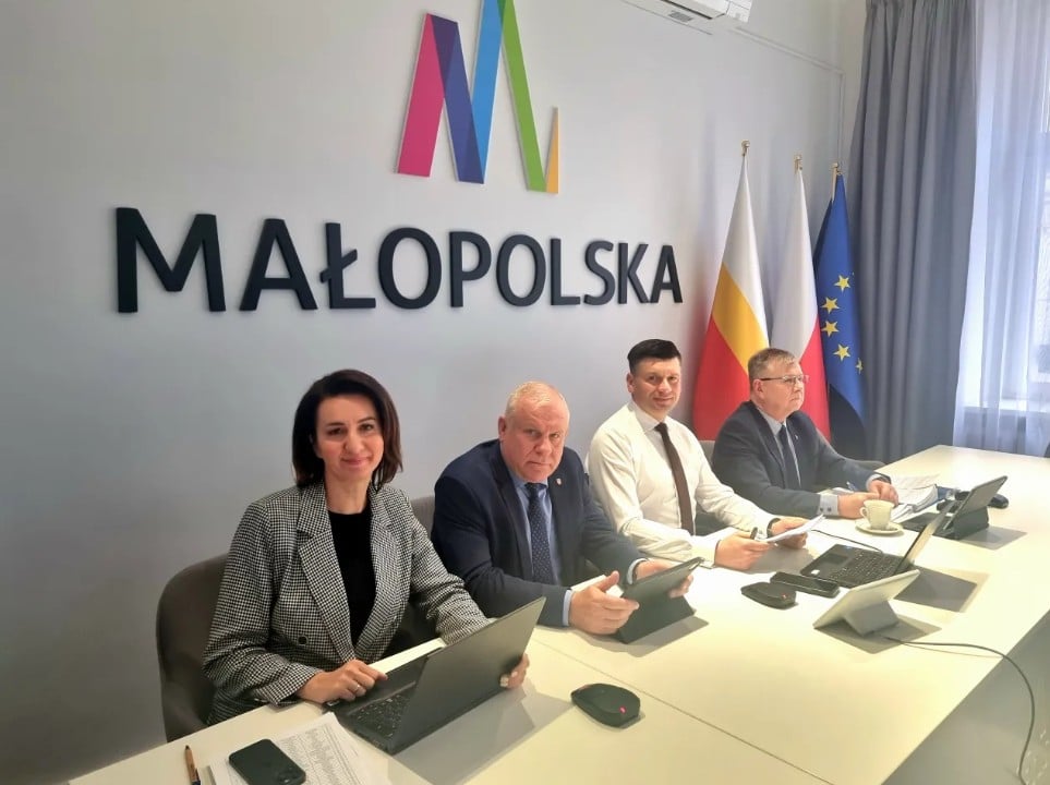 Infobike - Małopolska przyspiesza! Blisko 16 mln zł na bezpieczeństwo i nowe trasy rowerowe