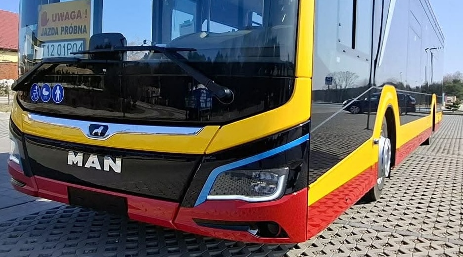Infobus - MZK Zamość odbiera kolejne elektrobusy MAN Lion’s City 12E. Co się zmieniło? Nie tylko barwy