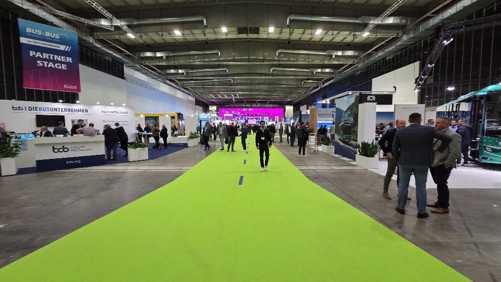 50 autobusów na targach Bus2Bus 2026 w Berlinie. Polskę reprezentowały fotele Ster