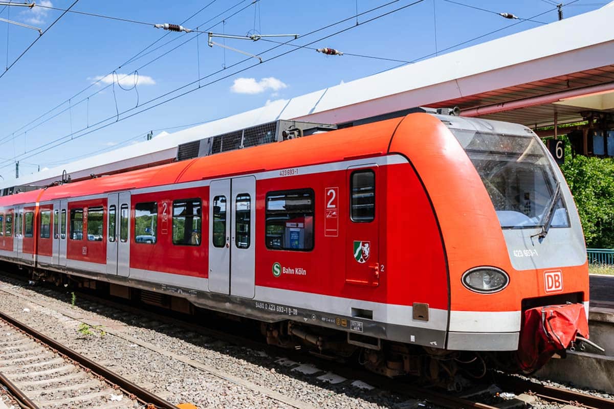 Inforail - Kolonia trzy miesiące bez S-Bahn. Zastępcza Komunikacja Rowerowa?