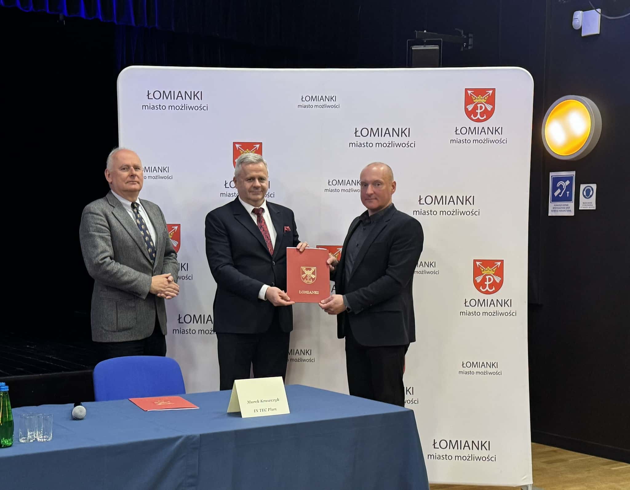 Infotrans - Buspas z Łomianek do Warszawy z umową na projekt i nowym harmonogramem