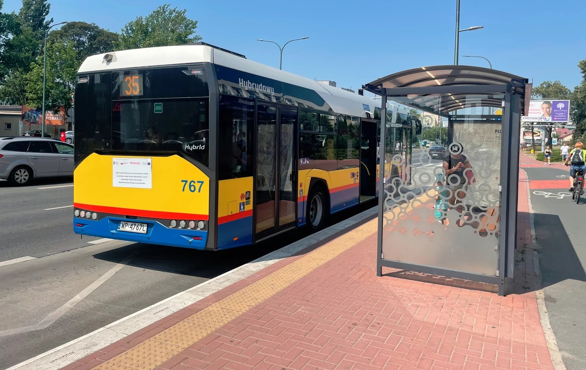 Infotrans - Płock postawi 40 nowych przystanków i zmodernizuje 35 starych. Plus 45 tablic SDIP