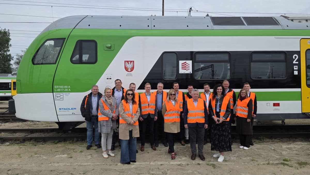 Inforail - Koleje Mazowieckie odebrały kolejne FLIRT-y od Stadlera. Do końca czerwca przewoźnik chce mieć 35 nowych pojazdów