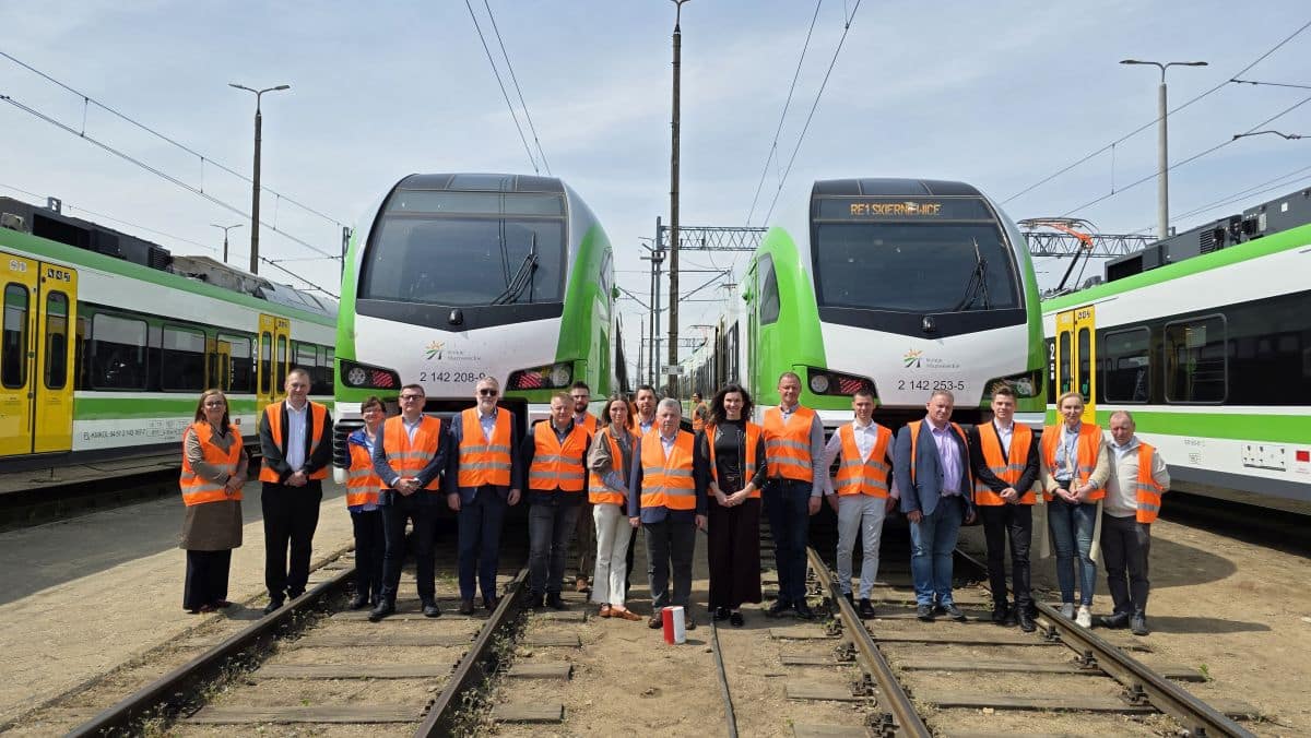 Inforail - Koleje Mazowieckie odebrały kolejne pociągi FLIRT od Stadlera