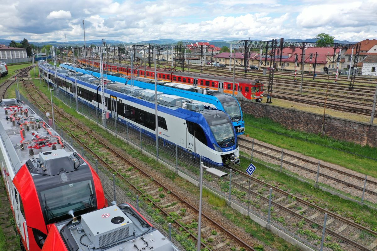 Inforail - Hybrydowy Impuls3 dla PKP Intercity gotowy