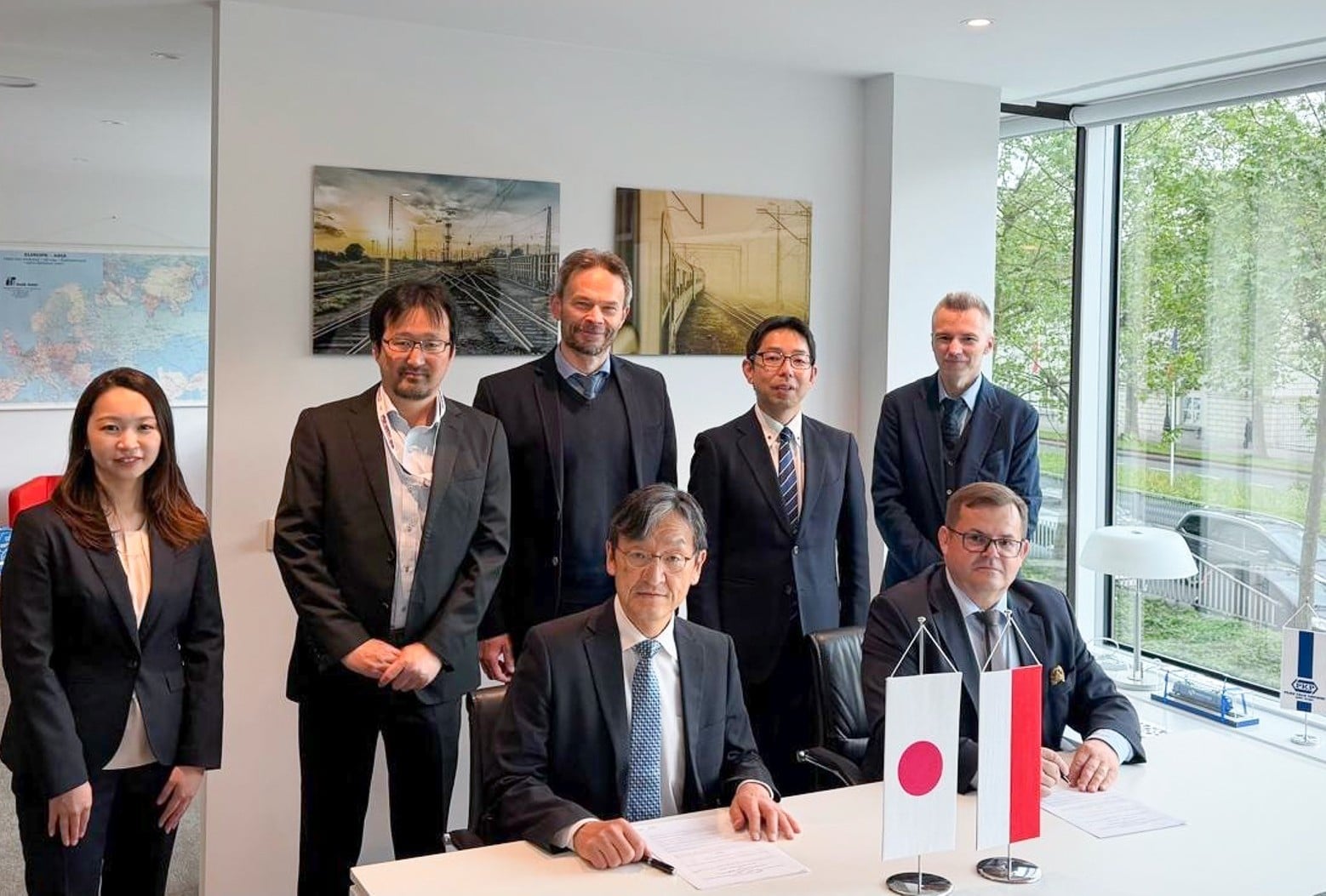 Inforail - PKP i Japan Railway East zacieśniają współpracę. Podpisano memorandum w Brukseli
